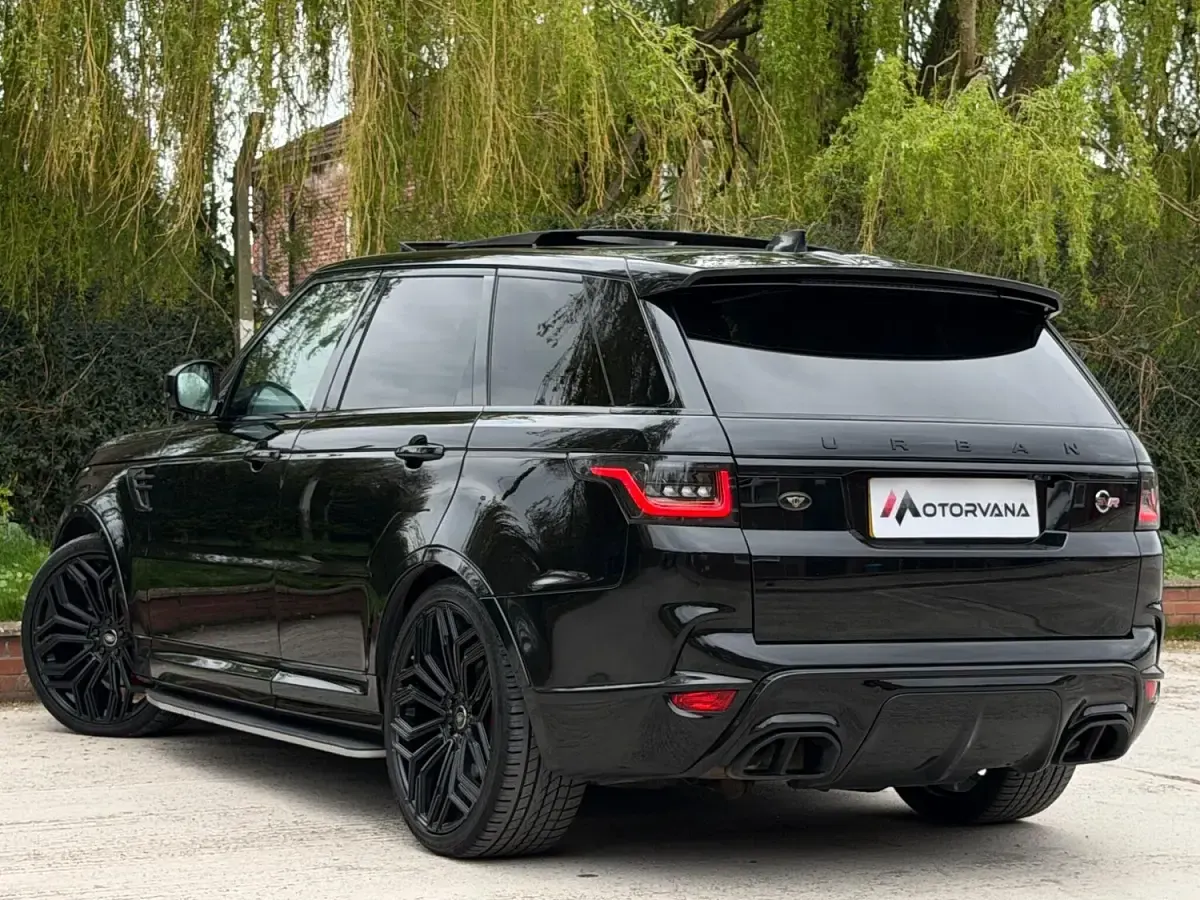 Second-hand Land Rover Range Rover Sport SVR 575 CP (422 kW) 2019 Negru SUV