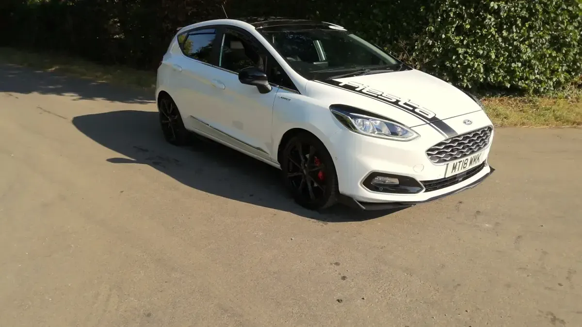 Used Ford Fiesta 2018 White Hatchback