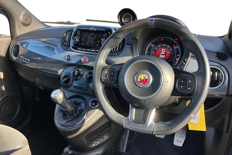 Begagnad Abarth 595 2017 Grå Halvkombi