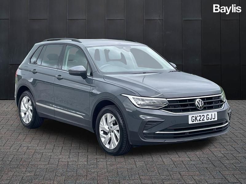 Grey Used 2022 VW Tiguan Life SUV | £18,295 (Good price) - Image 1/3