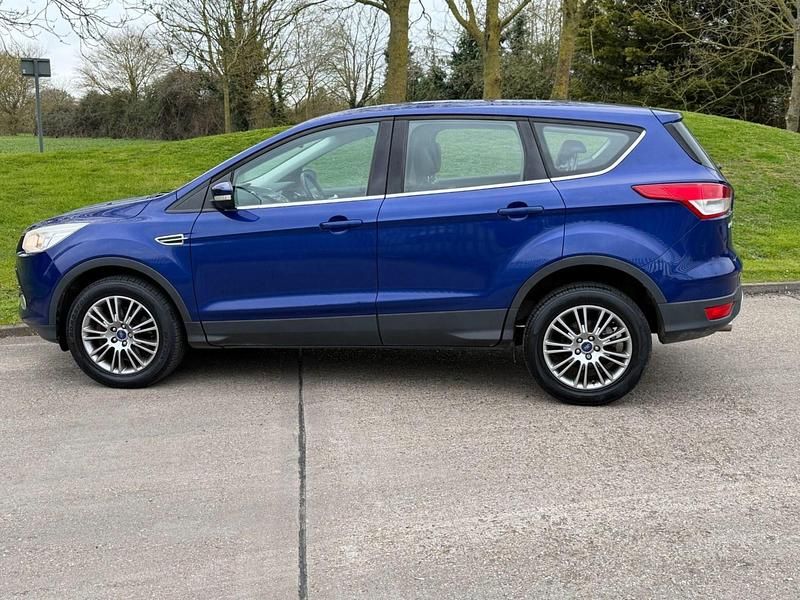 Usado Ford Kuga Titanium 2014 Azul SUV