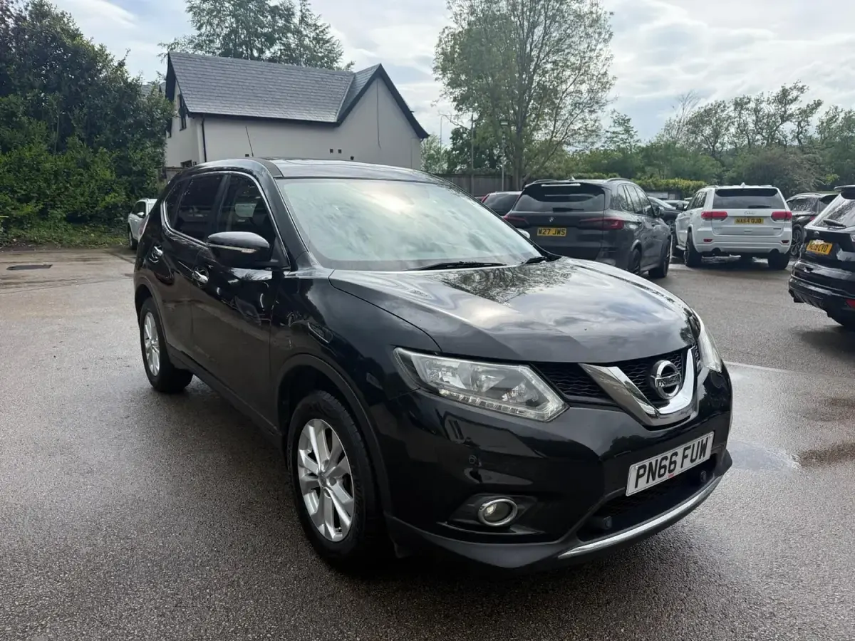 Used Nissan X-Trail Acenta 163 HP (119 kW) 2016 Black SUV