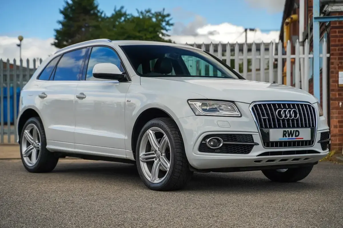 Used Audi Q5 S-line plus 150 HP (110 kW) 2016 White SUV