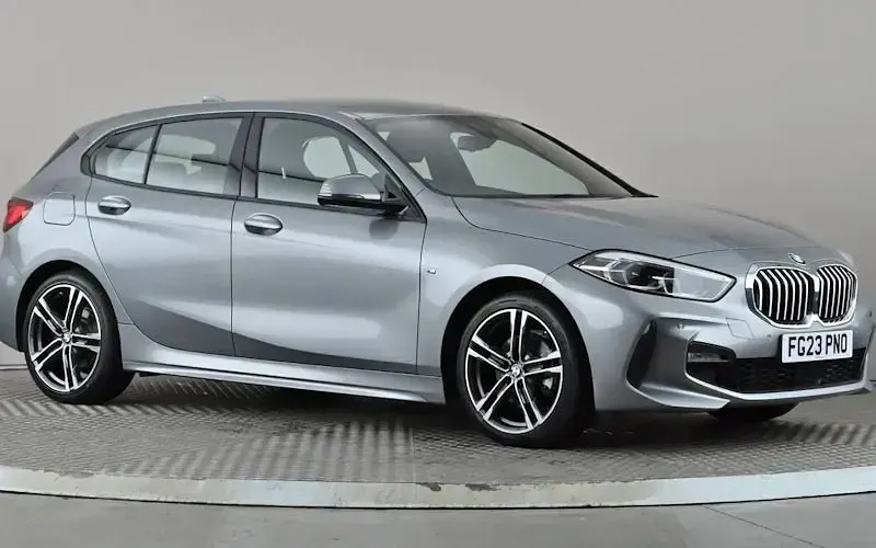Usado BMW 118 M Sport 136 HP (100 kW) 2023 Citadino
