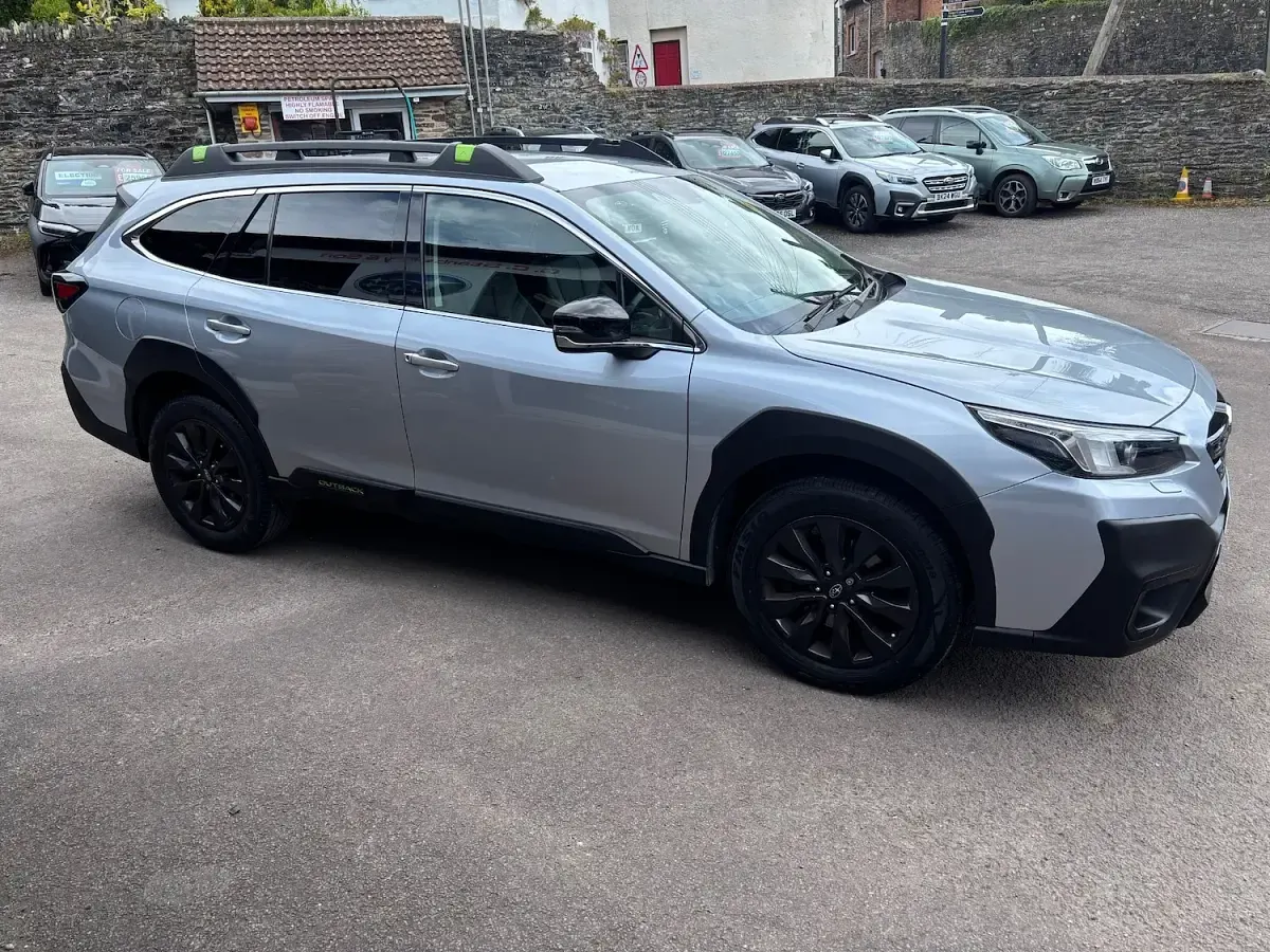 Used Subaru Outback 166 HP (122 kW) 2023 Silver Estate
