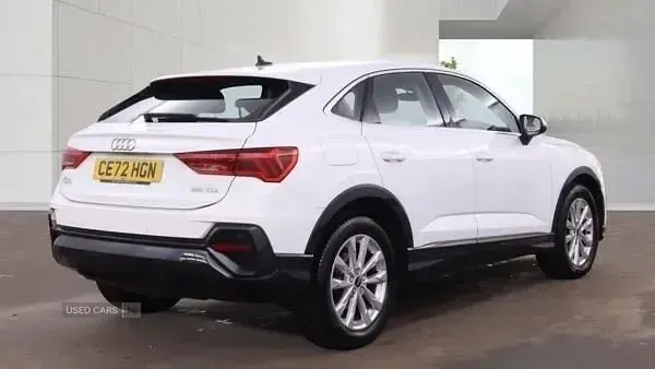 Used Audi Q3 Sport 150 HP (110 kW) 2022 White SUV