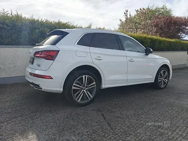 Used Audi Q5 S-Line 190 HP (139 kW) 2018 White SUV