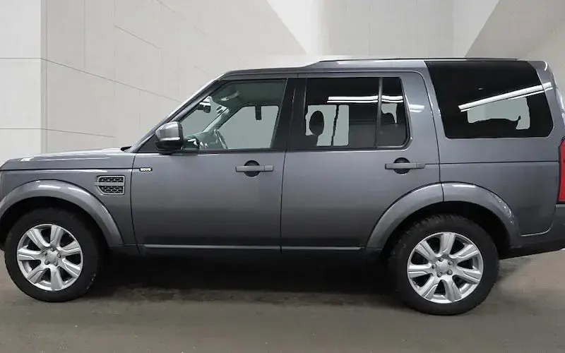 Used Land Rover Discovery SE 256 HP (188 kW) 2015 Grey SUV