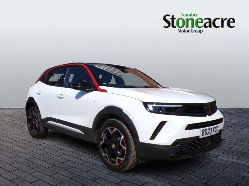 White Used 2023 Vauxhall Mokka S SUV | £16,495 (Fair price) - Image 1/4
