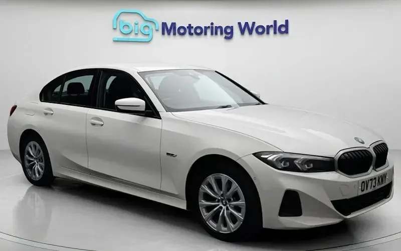 Used BMW 330e Sport Line 292 HP (214 kW) 2023 Sedan