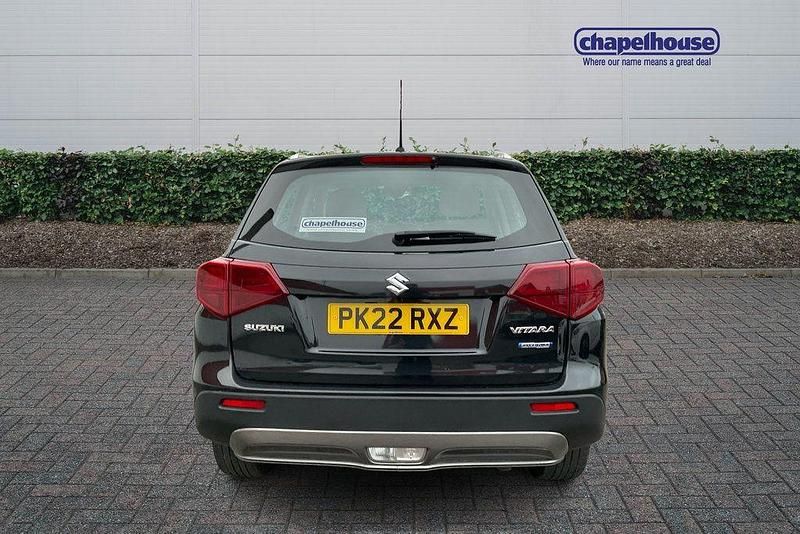 Second-hand Suzuki Vitara SZ4 2022 Negru SUV