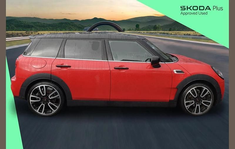 Used Mini Cooper Clubman Sport 134 HP (98 kW) 2021 Red Estate