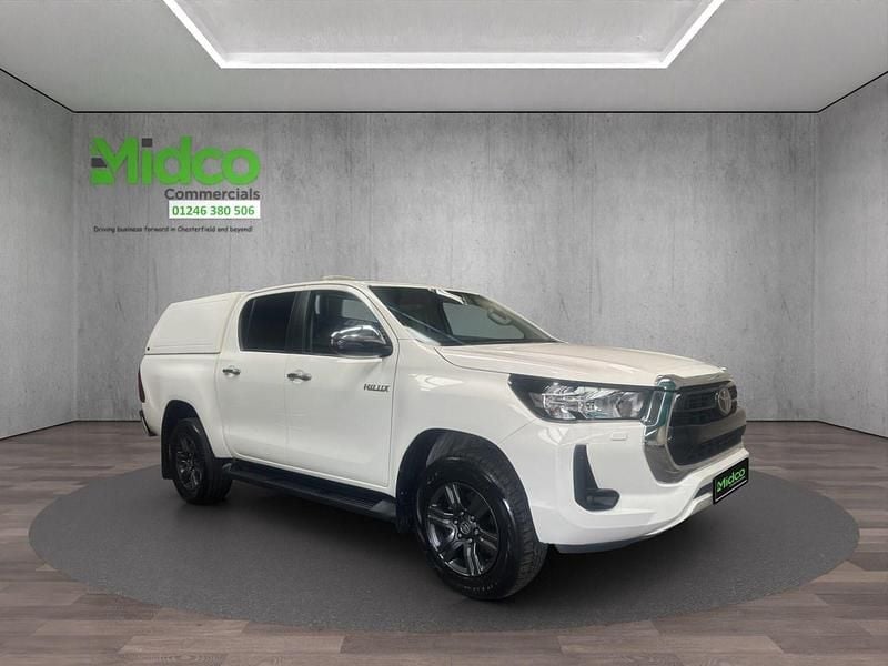 White Used 2022 Toyota HiLux Pickup | £21,995 (Good price) - Image 1/4