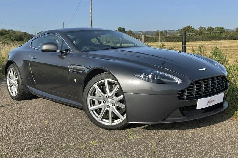 Used Aston Martin Vantage 420 HP (308 kW) 2013 Silver Coupe