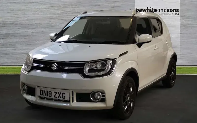 Usado Suzuki Ignis SZ5 90 HP (66 kW) 2020 SUV