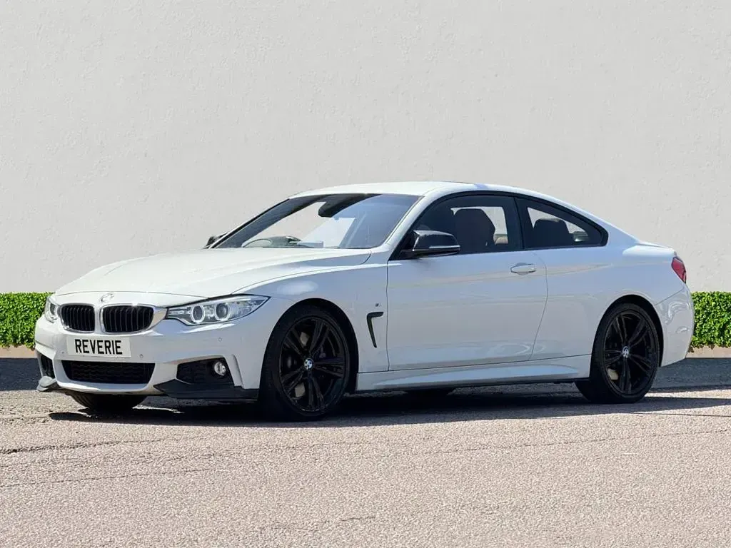 Used BMW 430 M Sport 252 HP (185 kW) 2017 White Coupe