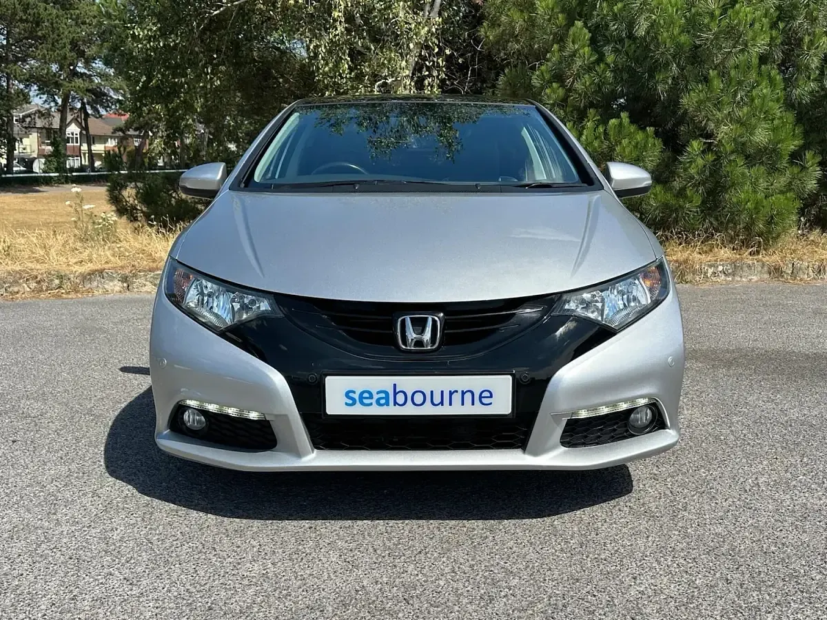Used Honda Civic SR 142 HP (104 kW) 2015 Silver Hatchback