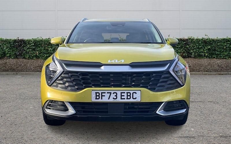 Used Kia Sportage 150 HP (110 kW) 2023 Yellow SUV
