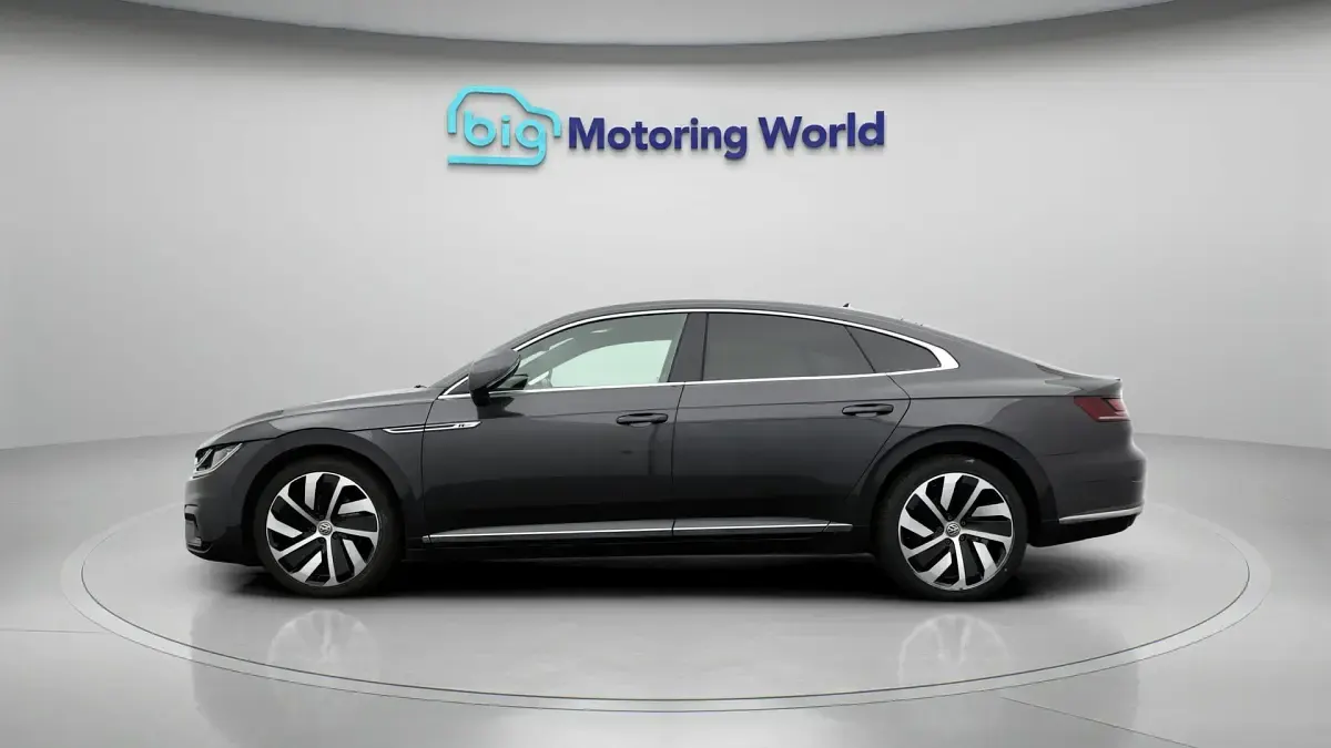 Used VW Arteon R-line 150 HP (110 kW) 2019 Grey Hatchback