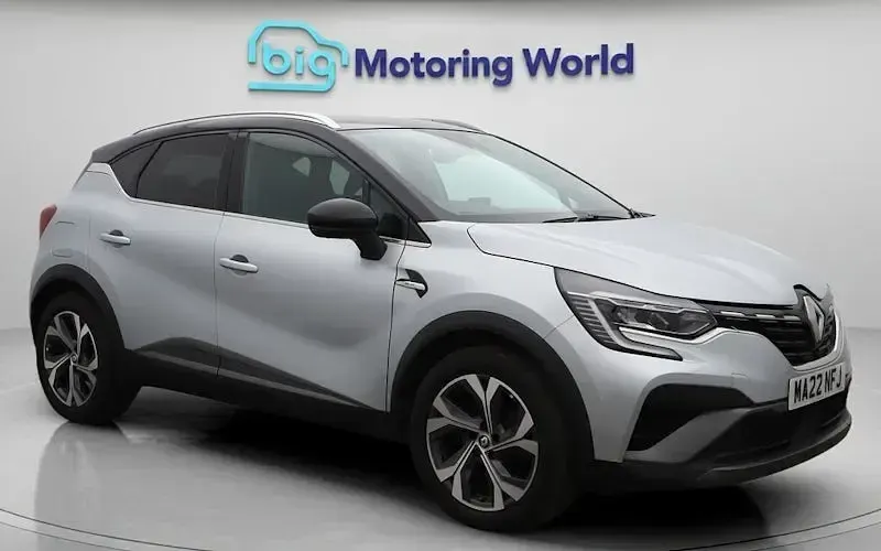 Second-hand Renault Captur RS Line 145 CP (106 kW) 2022 SUV