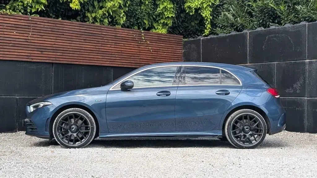 Used Mercedes A200 Executive 2023 Blue Hatchback