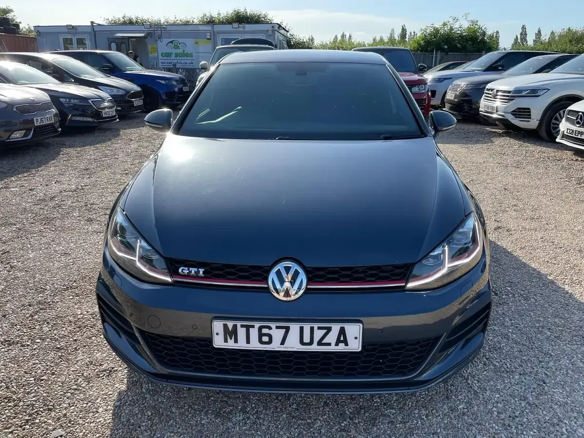 Used VW Golf VII GTI 230 HP (169 kW) 2017 Blue Hatchback