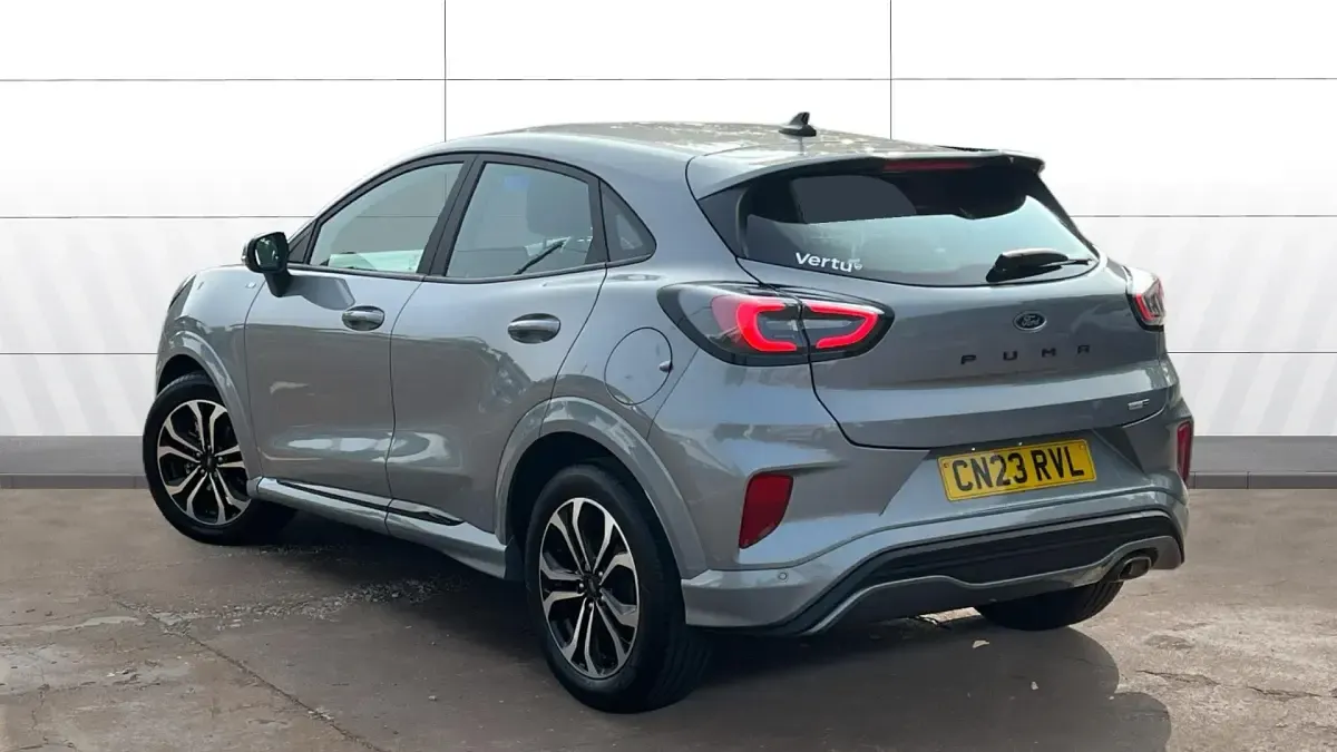 Used Ford Puma ST-Line 125 HP (91 kW) 2023 Silver SUV