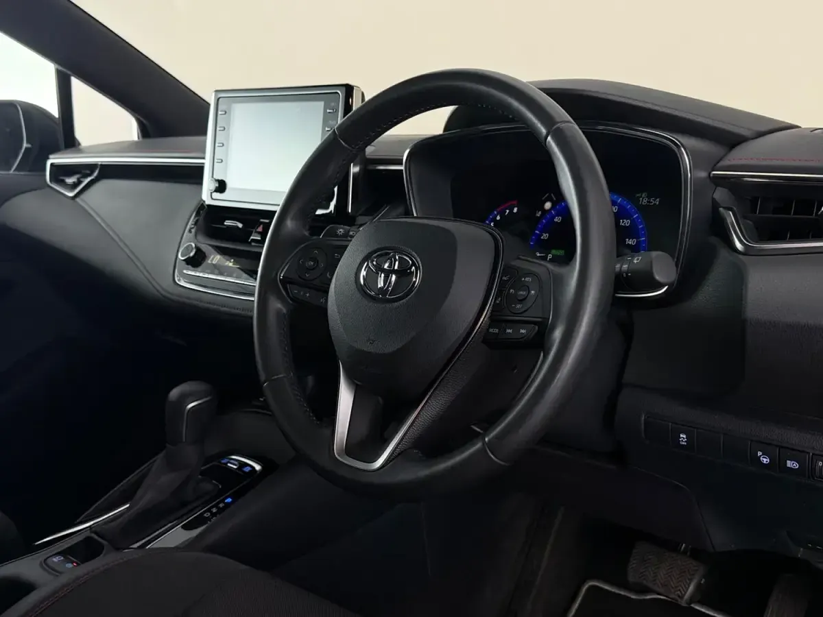 Used Toyota Corolla 2019 Bronze Hatchback