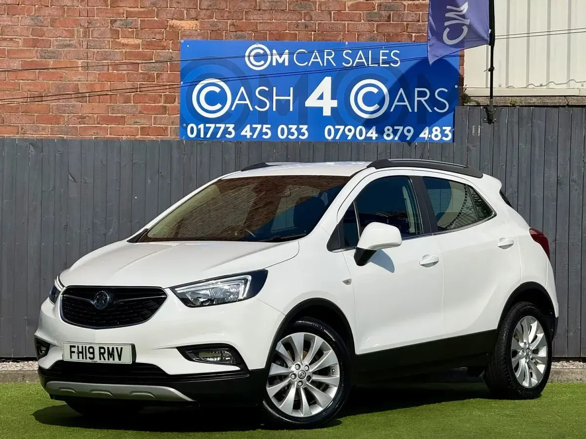 Used Vauxhall Mokka X 2019 White SUV
