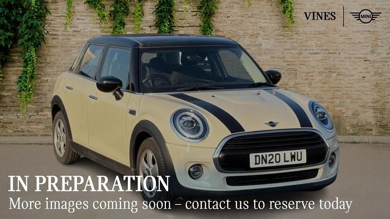 Used Mini Cooper Classic 134 HP (98 kW) 2020 White Hatchback