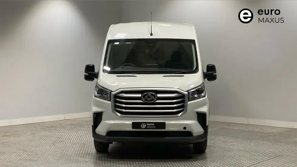 Used Maxus V90 2024 White Van