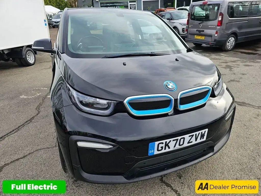 Usado BMW i3 Comfort Edition 125 kW (170 CV) 2020 Negro Utilitario