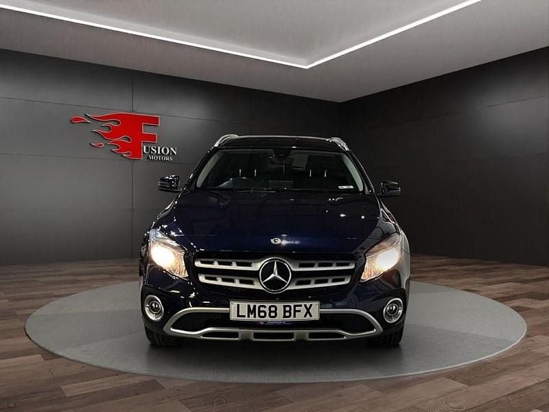 Used Mercedes GLA220 Executive 177 HP (130 kW) 2018 Blue SUV