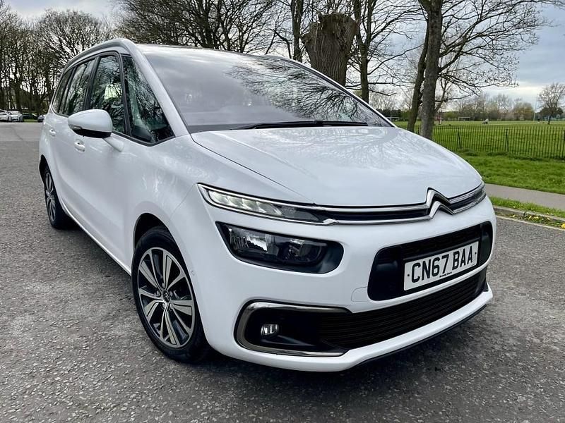 Used Citroën Grand C4 Picasso Feel 120 HP (88 kW) 2017 White MPV