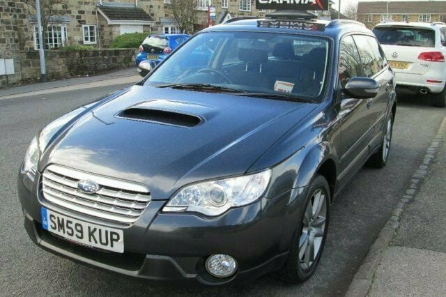 Used 2010 Subaru Outback SUV | £9,000 - Image 1/4