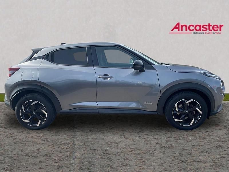 Used Nissan Juke N-Connecta 143 HP (105 kW) 2023 Grey SUV