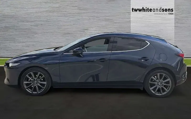 Used Mazda 3 Exclusive-Line 122 HP (89 kW) 2023 Hatchback