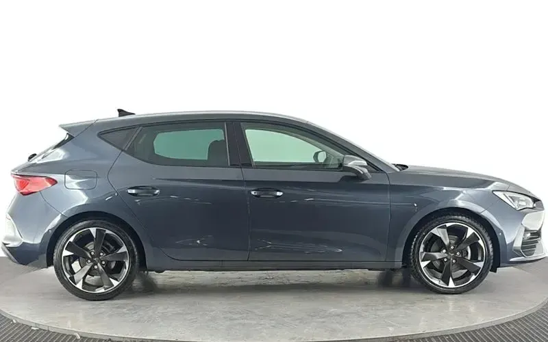 Used Cupra Leon 150 HP (110 kW) 2024 Grey Hatchback