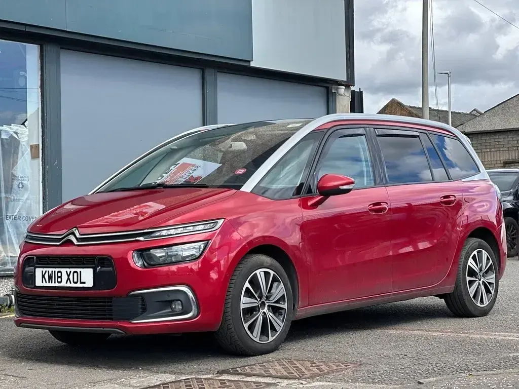Gebraucht Citroën Grand C4 Picasso Flair 120 PS (88 kW) 2018 Rot Van / Kleinbus