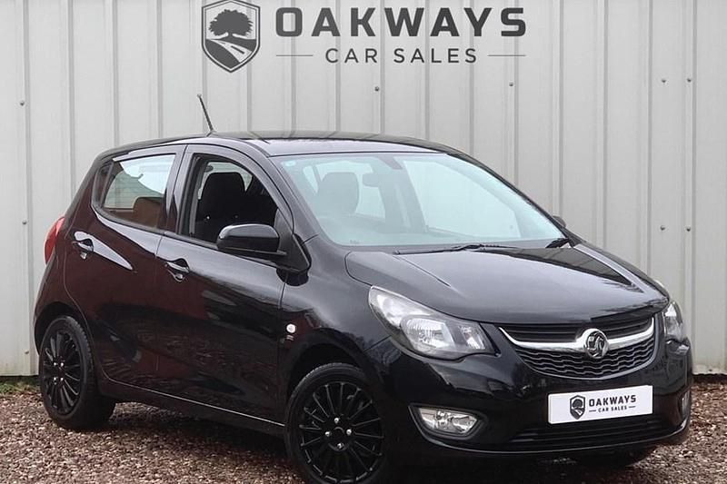 Used Vauxhall Viva 75 HP (55 kW) 2017 Black Hatchback