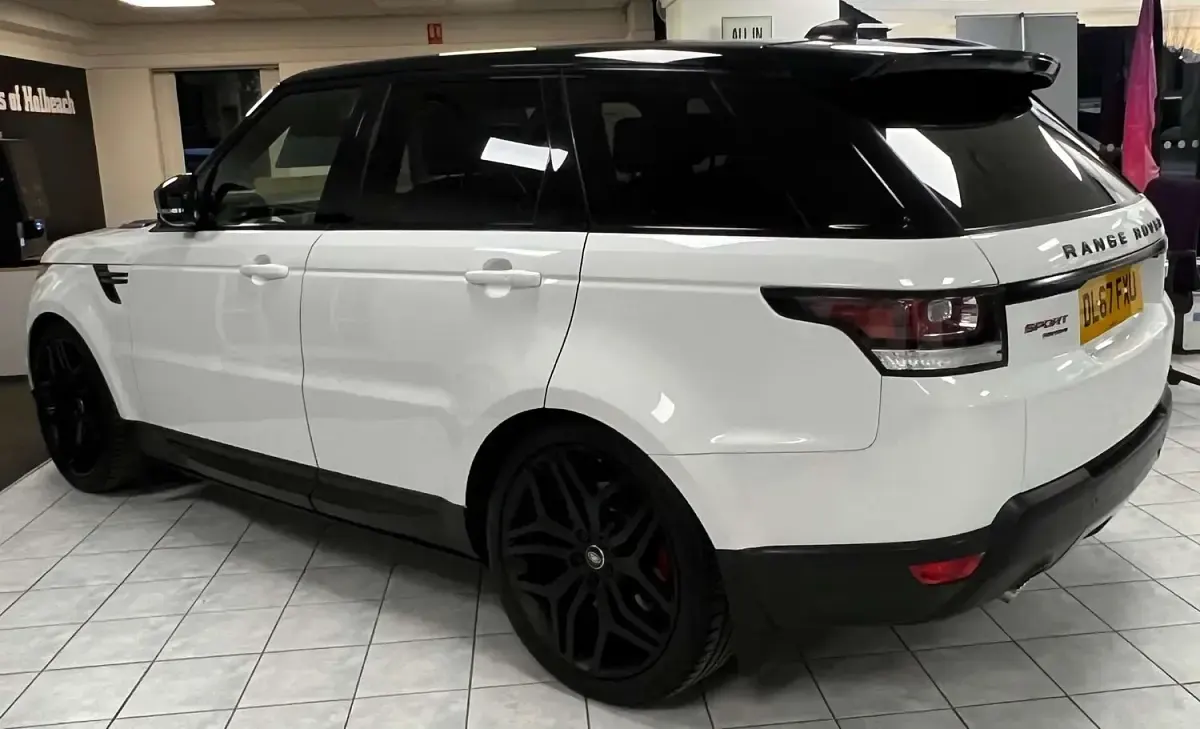 Used Land Rover Range Rover Sport HSE Dynamic 306 HP (225 kW) 2018 White SUV