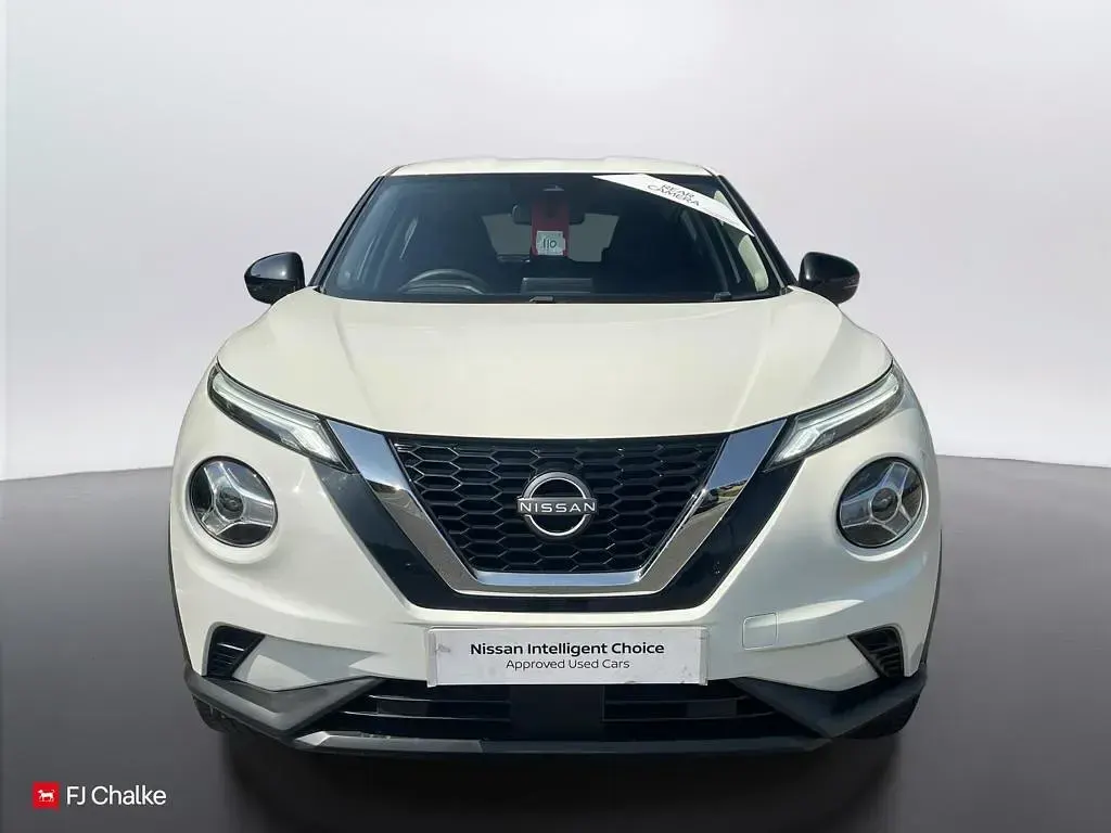 Used Nissan Juke Acenta 2023 White SUV