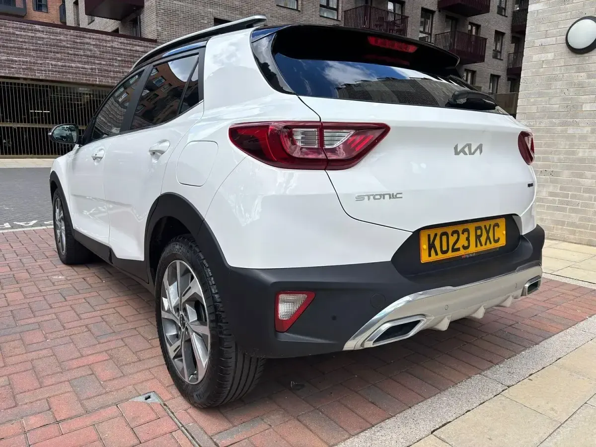 Used Kia Stonic GT-Line S 2023 White SUV