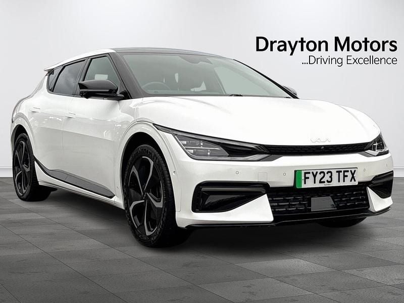 White Used 2023 Kia EV6 GT-Line S SUV | £29,921 (Good price) - Image 1/3