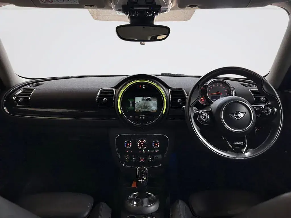 Used Mini Cooper Clubman Exclusive 136 HP (100 kW) 2019 Black Estate