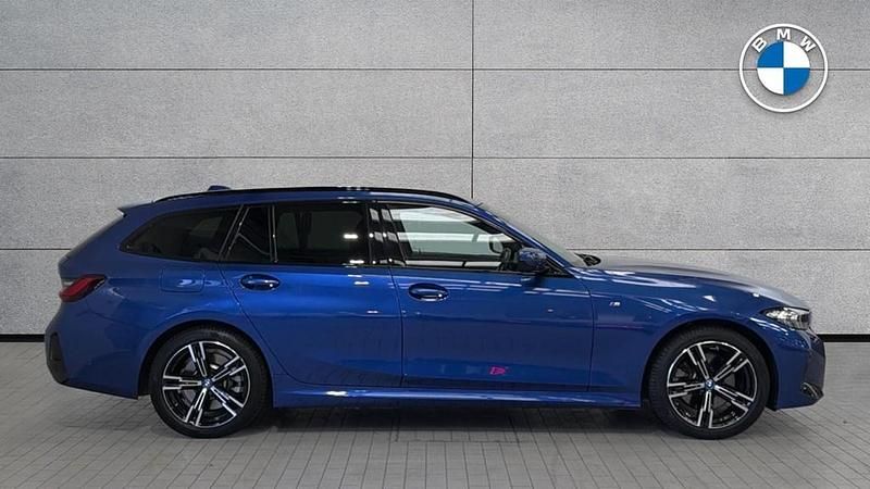 Used BMW 330e M Sport 288 HP (211 kW) 2024 Blue Estate