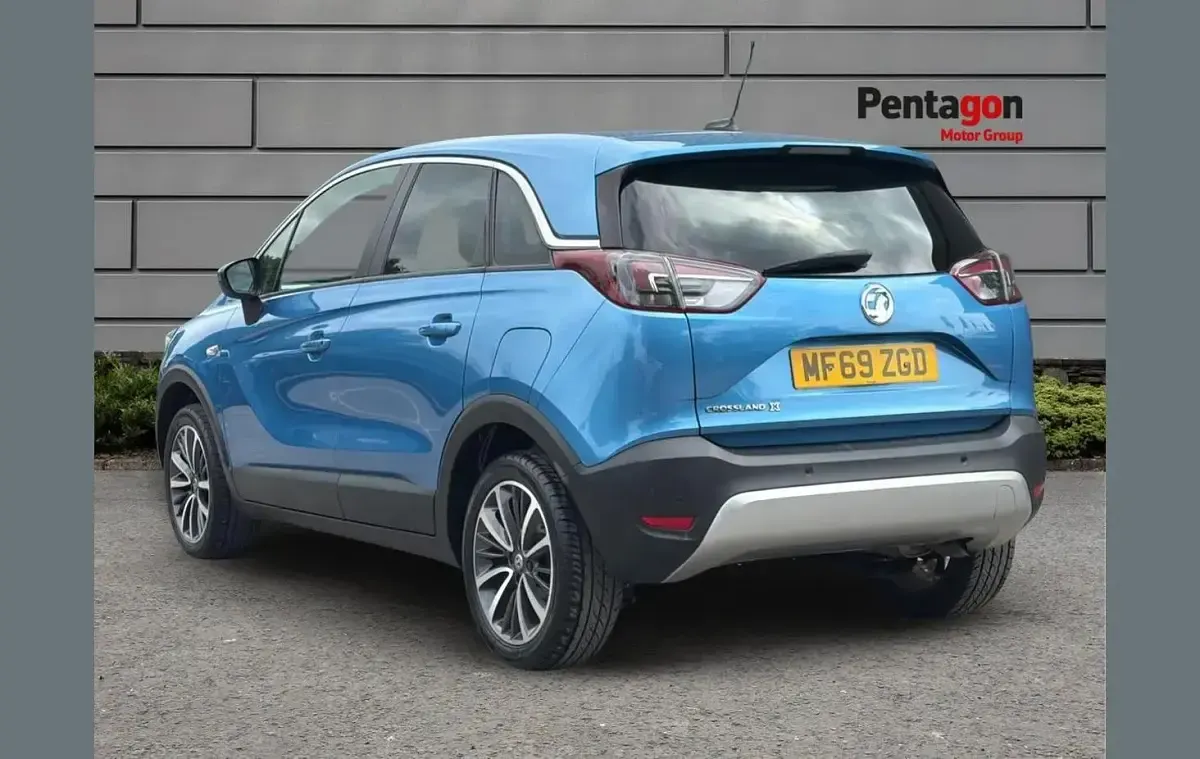 Used Vauxhall Crossland X Elite 128 HP (94 kW) 2020 Blue SUV