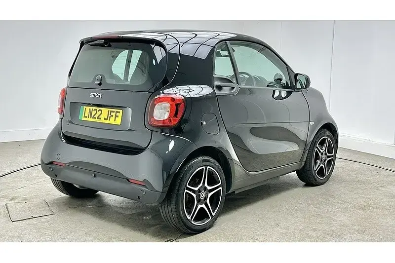 Used Smart ForTwo Electric Drive Premium 60 kW (82 HP) 2022 Black Coupe
