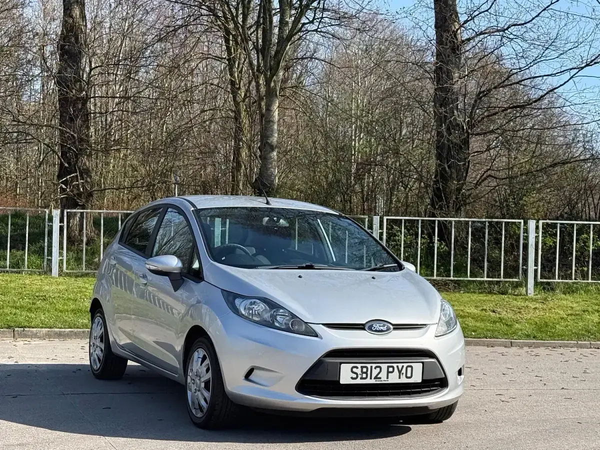 Used Ford Fiesta 2012 Silver Hatchback