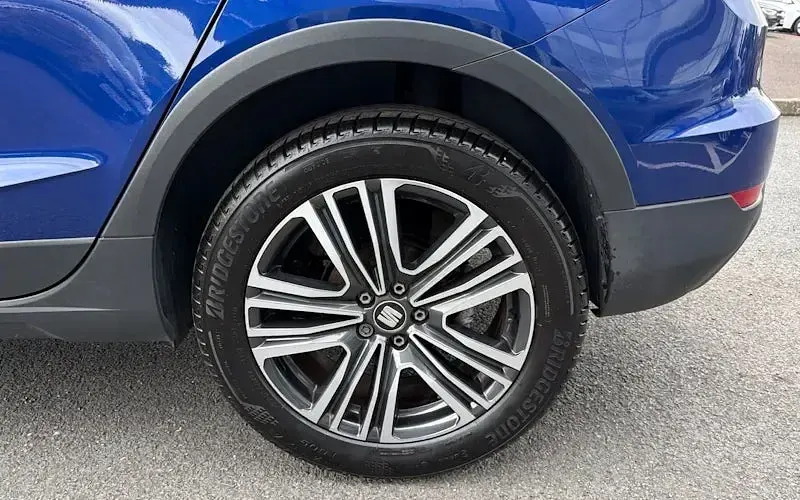 Used Seat Arona XCELLENCE 110 HP (80 kW) 2020 Blue SUV